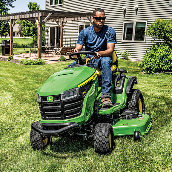 JohnDeere-S240